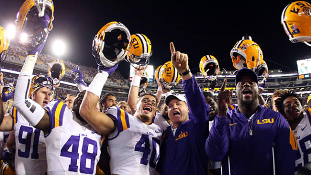 lsu-football-cuts-article1.jpg